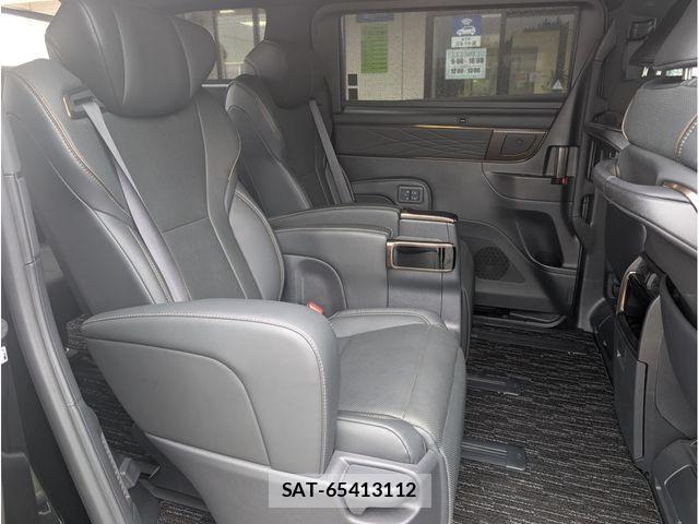 Toyota ALPHARD HYBRID 2024-10 7019968-12