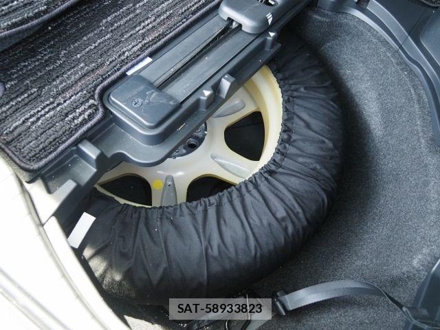 Toyota ALPHARD HYBRID 2023-09 7019970-20