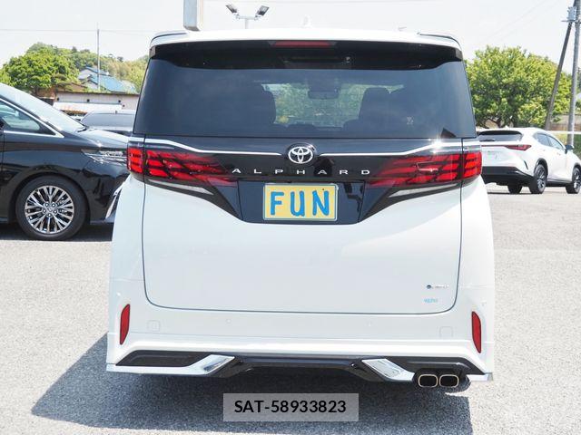 Toyota ALPHARD HYBRID 2023-09 7019970-6