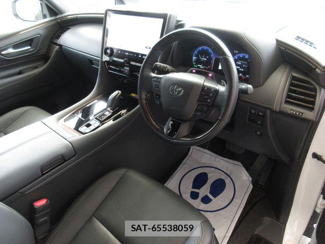 Toyota ALPHARD HYBRID 2023-09 7214381-6