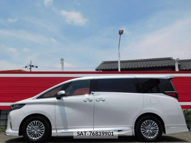 Toyota ALPHARD HYBRID 2025-07 7214398-4