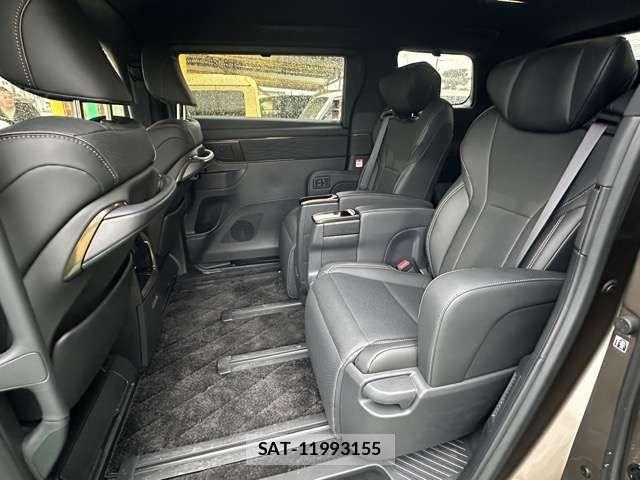 Toyota ALPHARD HYBRID 2025-03 7214392-6