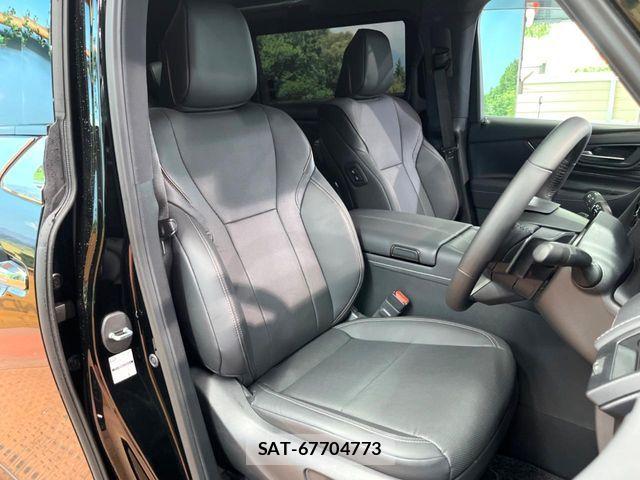 Toyota ALPHARD HYBRID 2023-11 7214379-9