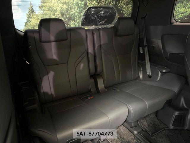 Toyota ALPHARD HYBRID 2023-11 7214379-11