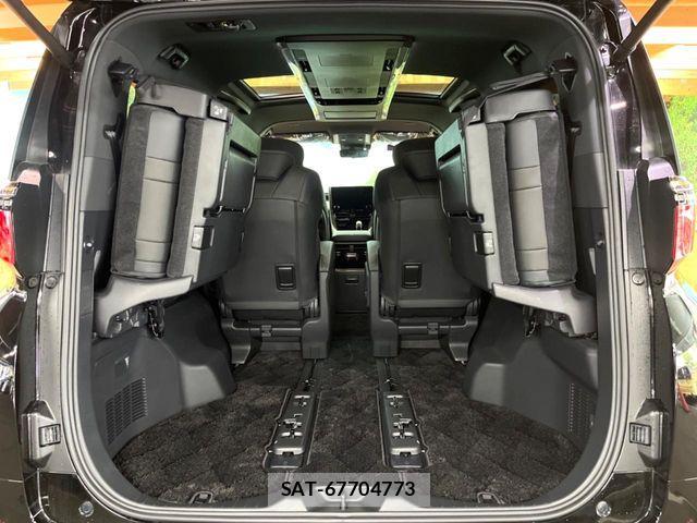 Toyota ALPHARD HYBRID 2023-11 7214379-12