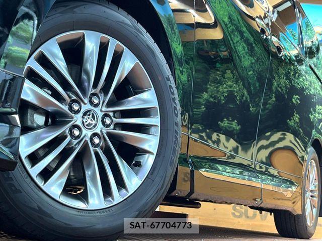 Toyota ALPHARD HYBRID 2023-11 7214379-14