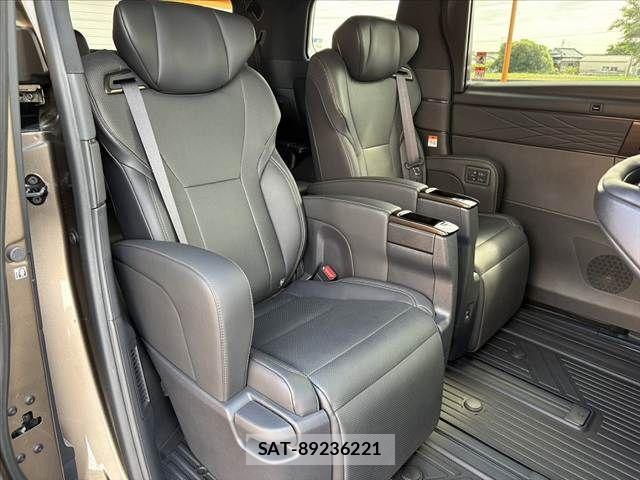 Toyota ALPHARD HYBRID 2024-10 7214388-18
