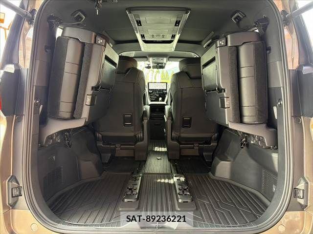 Toyota ALPHARD HYBRID 2024-10 7214388-23