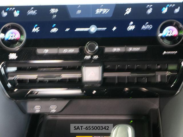 Toyota ALPHARD HYBRID 2023-09 7214376-15