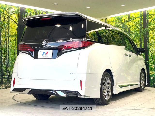 Toyota ALPHARD HYBRID 2024-04 7214378-17