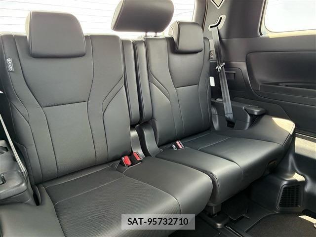 Toyota ALPHARD HYBRID 2026-05 7249742-9