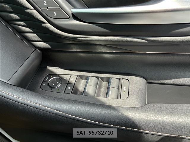 Toyota ALPHARD HYBRID 2026-05 7249742-16