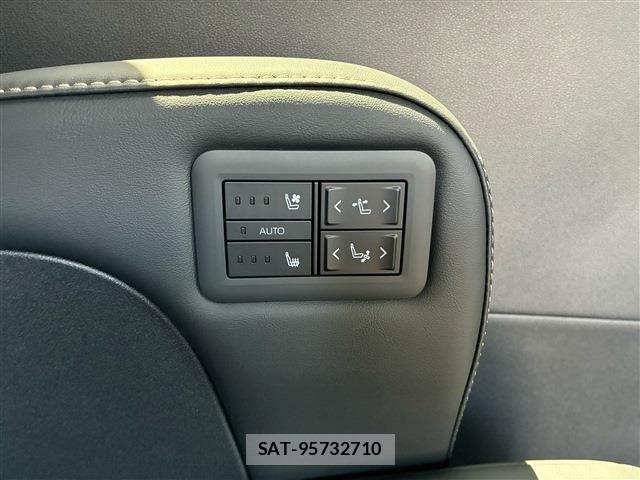 Toyota ALPHARD HYBRID 2026-05 7249742-21