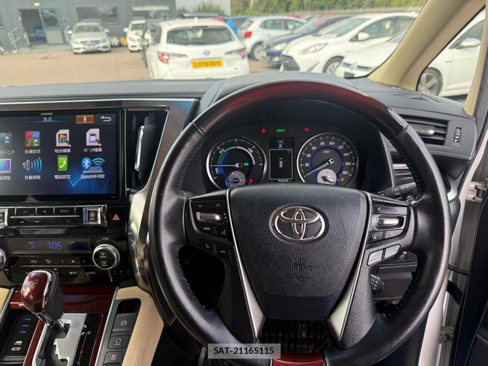 Toyota ALPHARD HYBRID 2017-12 1295203-14