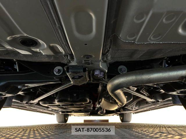 Toyota ALPHARD HYBRID 2023-10 7271456-18
