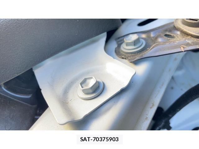 Toyota ALPHARD HYBRID 2023-10 7271310-21