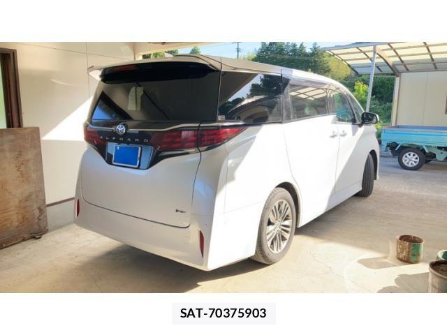 Toyota ALPHARD HYBRID 2023-10 7271310-3