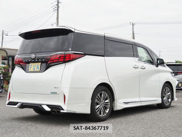 Toyota ALPHARD HYBRID 2024-10 7325470-4