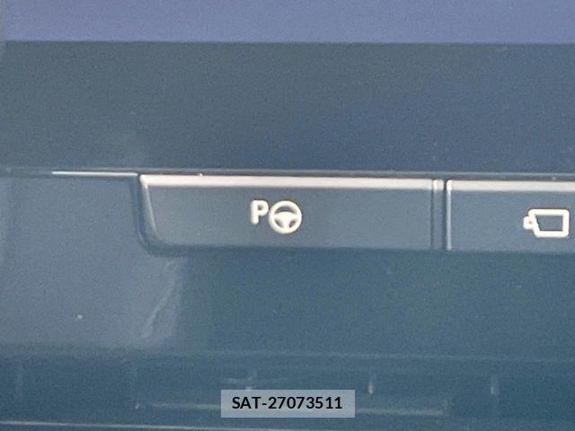 Toyota ALPHARD HYBRID 2023-07 7452700-6