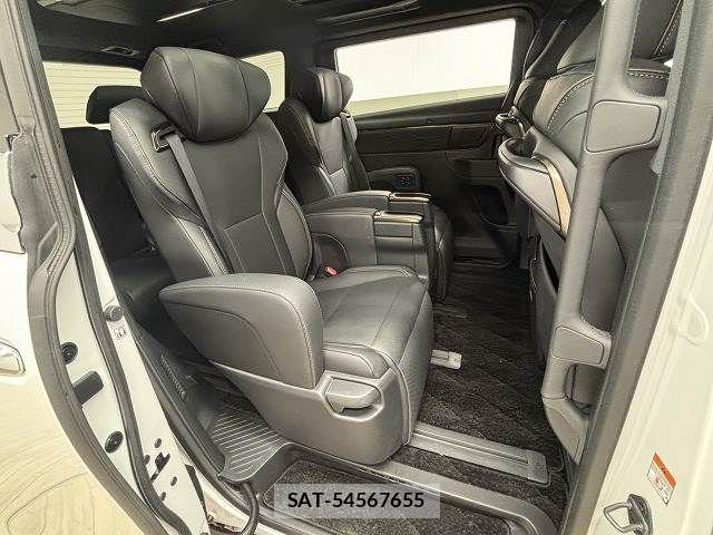 Toyota ALPHARD HYBRID 2024-11 7499373-5