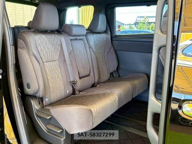 Toyota ALPHARD HYBRID 2026-03 7499372-9
