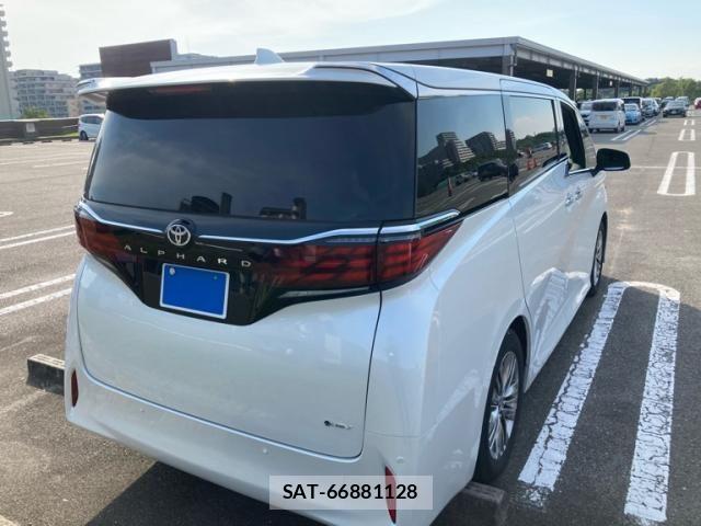 Toyota ALPHARD HYBRID 2023-10 7614765-3