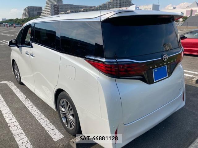 Toyota ALPHARD HYBRID 2023-10 7614765-4