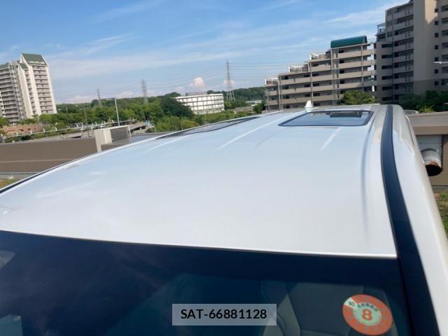 Toyota ALPHARD HYBRID 2023-10 7614765-8