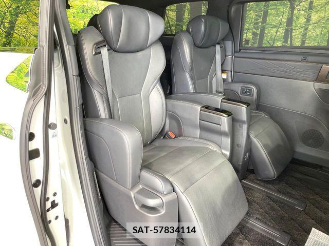 Toyota ALPHARD HYBRID 2023-08 7614766-8