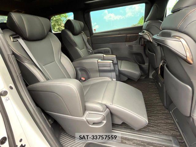 Toyota ALPHARD HYBRID 2024-12 7614762-7
