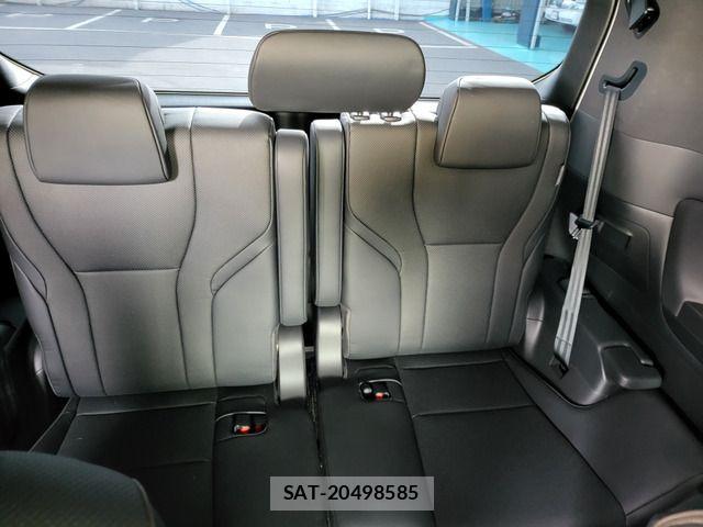Toyota ALPHARD HYBRID 2023-09 7614764-5