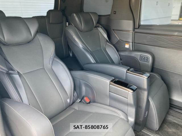 Toyota ALPHARD HYBRID 2024-02 7978398-12