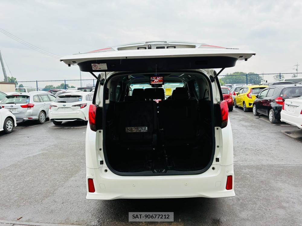 Toyota ALPHARD HYBRID 2015-03 7950942-26