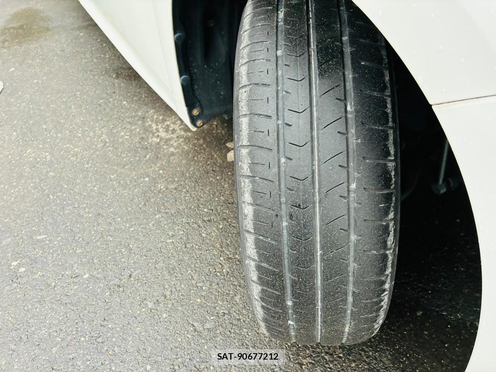 Toyota ALPHARD HYBRID 2015-03 7950942-32