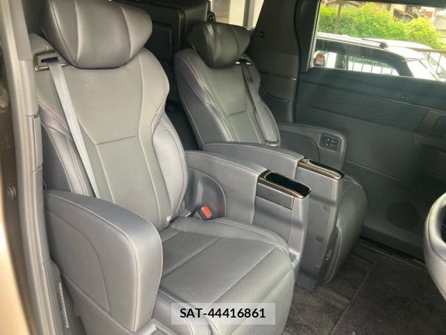 Toyota ALPHARD HYBRID 2023-09 8034295-10