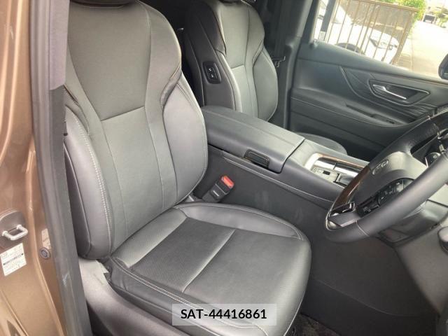Toyota ALPHARD HYBRID 2023-09 8034295-13