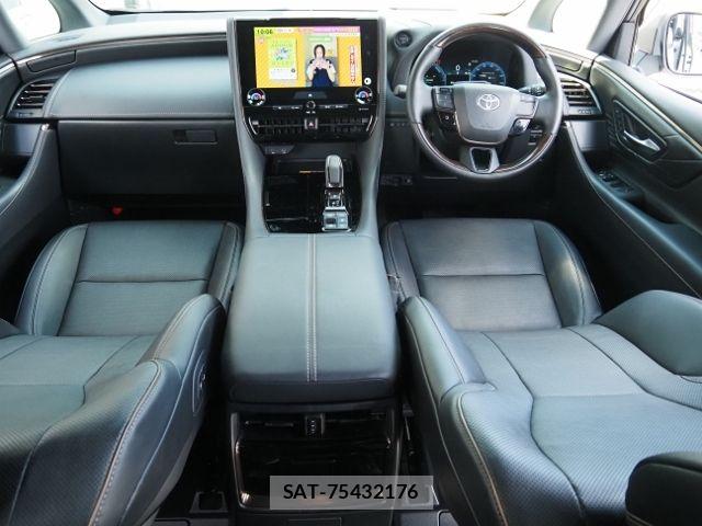 Toyota ALPHARD HYBRID 2024-06 8034296-12