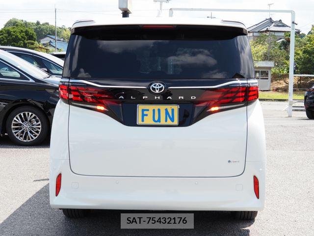 Toyota ALPHARD HYBRID 2024-06 8034296-6
