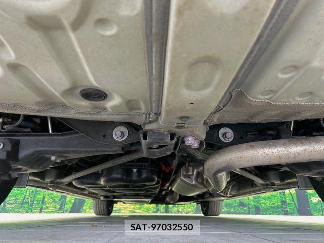 Toyota ALPHARD HYBRID 2023-10 8072724-19
