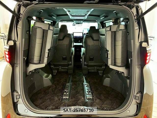 Toyota ALPHARD HYBRID 2024-08 8072723-11