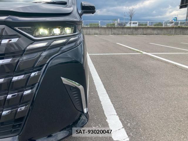 Toyota ALPHARD HYBRID 2026-01 8072725-4