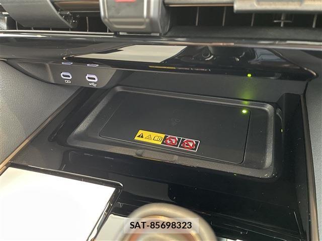 Toyota ALPHARD HYBRID 2026-06 8072719-18