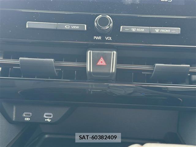Toyota ALPHARD HYBRID 2025-09 8072726-26