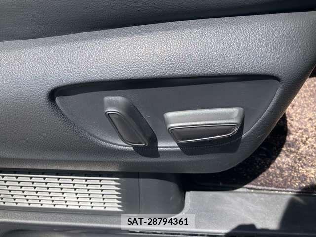 Toyota ALPHARD HYBRID 2023-10 8097839-12