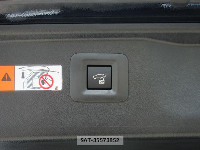 Toyota ALPHARD HYBRID 2025-11 8097835-9