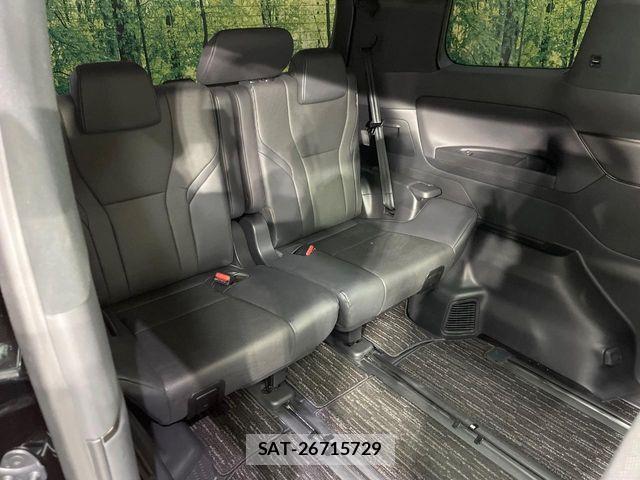 Toyota ALPHARD HYBRID 2023-07 8097841-9