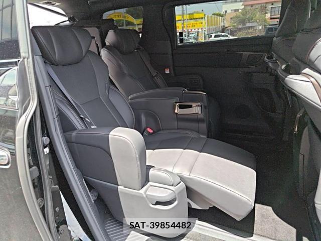 Toyota ALPHARD HYBRID 2024-10 8097840-21