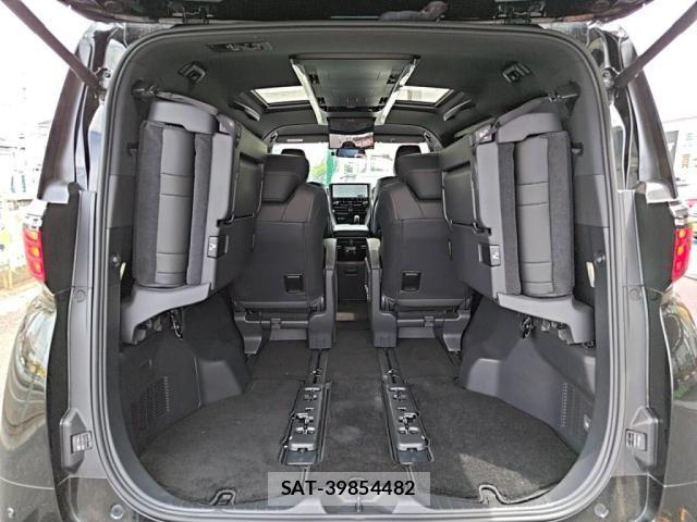 Toyota ALPHARD HYBRID 2024-10 8097840-25