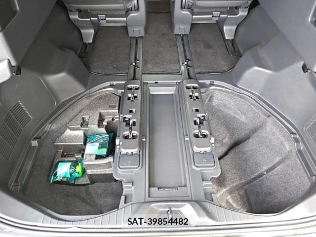 Toyota ALPHARD HYBRID 2024-10 8097840-29