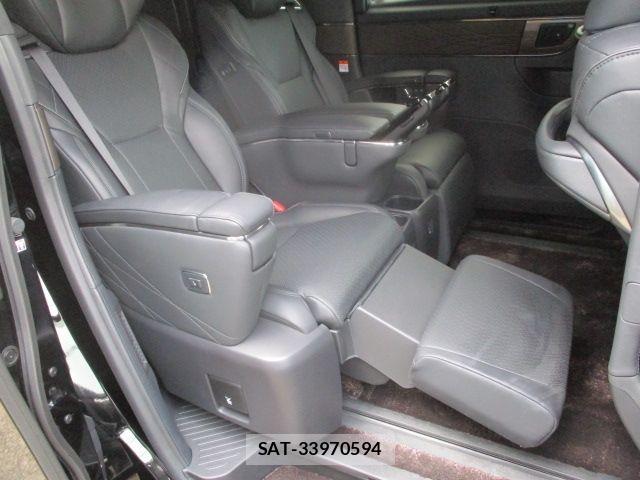 Toyota ALPHARD HYBRID 2024-05 8097836-9